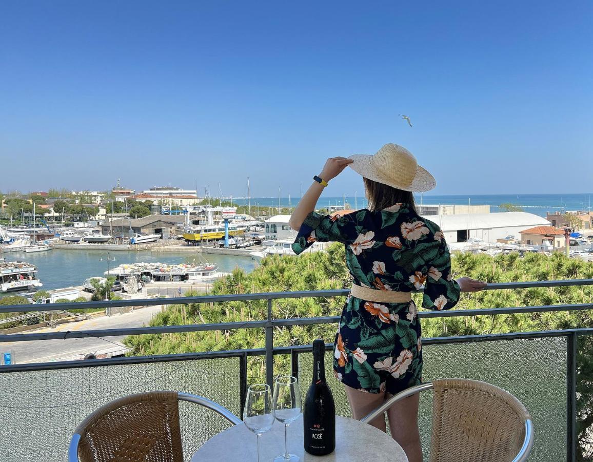 Hotel Baltic Cesenatico Eksteriør billede